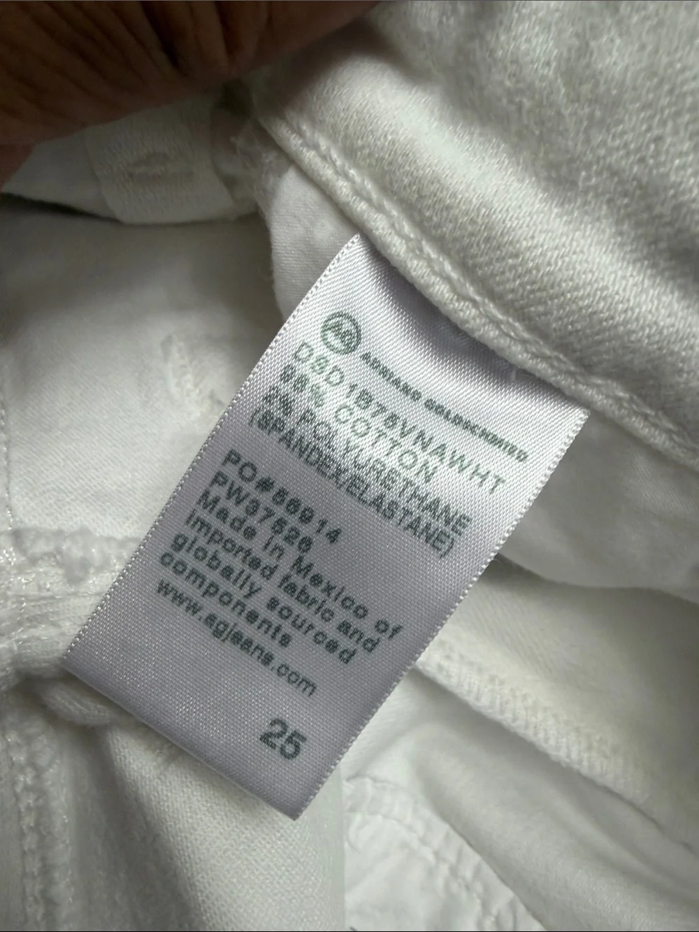 ag Alexxis white bootcut high rise vintage fit jeans 25